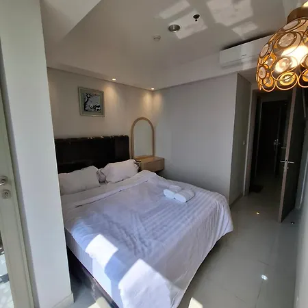 One Bedroom Gold Coast Pik